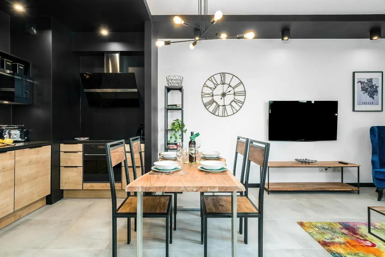 Apartments Poznan Chwaliszewo Residence With Free Garage By Noclegi Renters