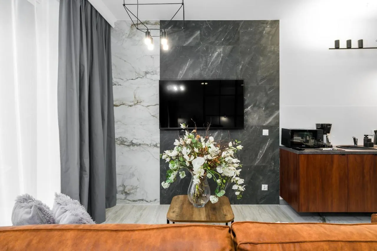 Apartments Poznan Chwaliszewo Residence With Free Garage By Noclegi Renters 0*,  波兰